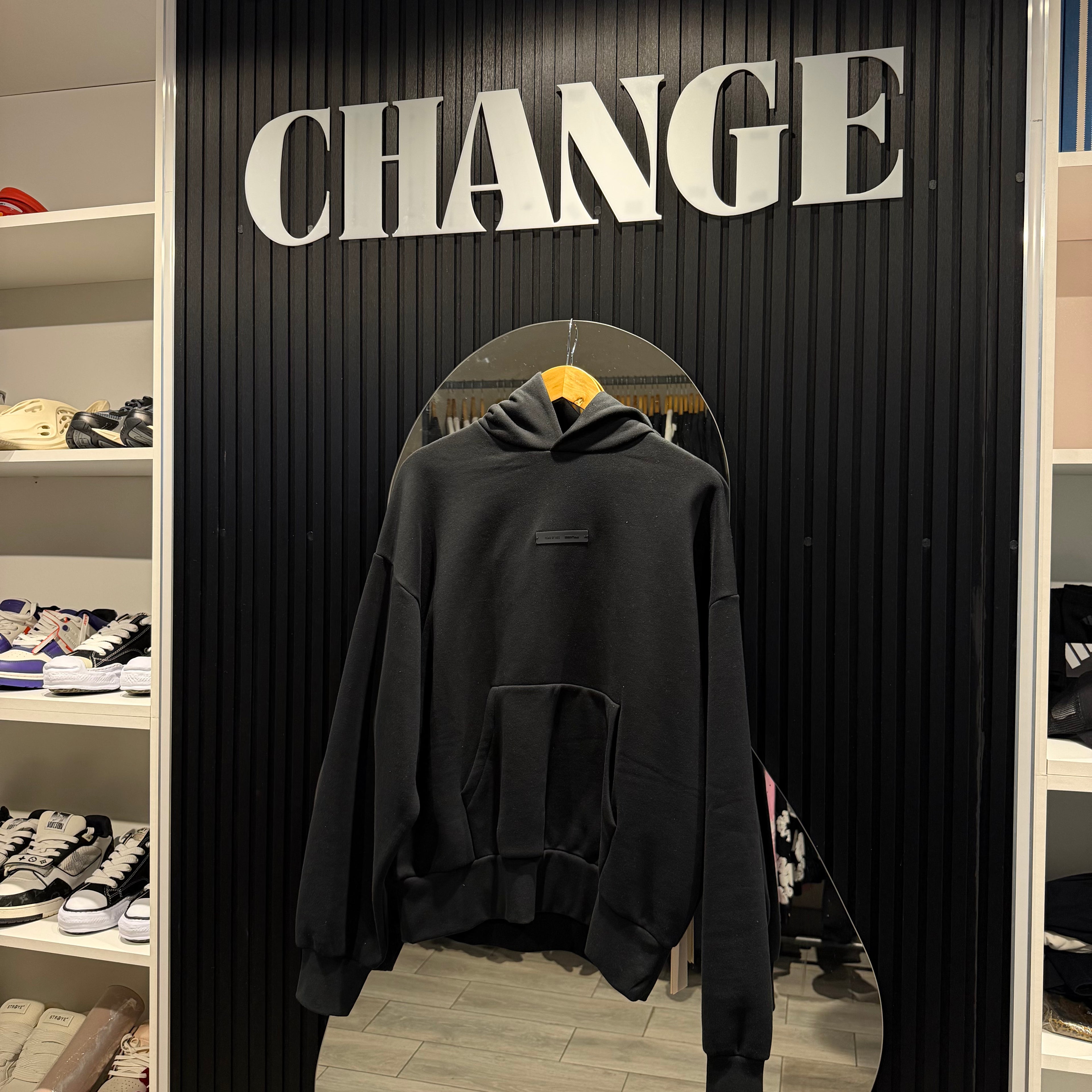 2025 ESSENTIAL HOODIE JET BLACK