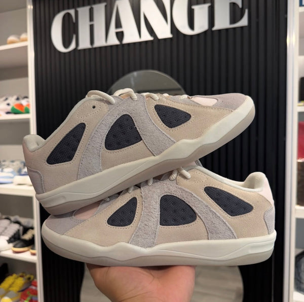 BAD BUNNY 1.1 CHALK WHITE