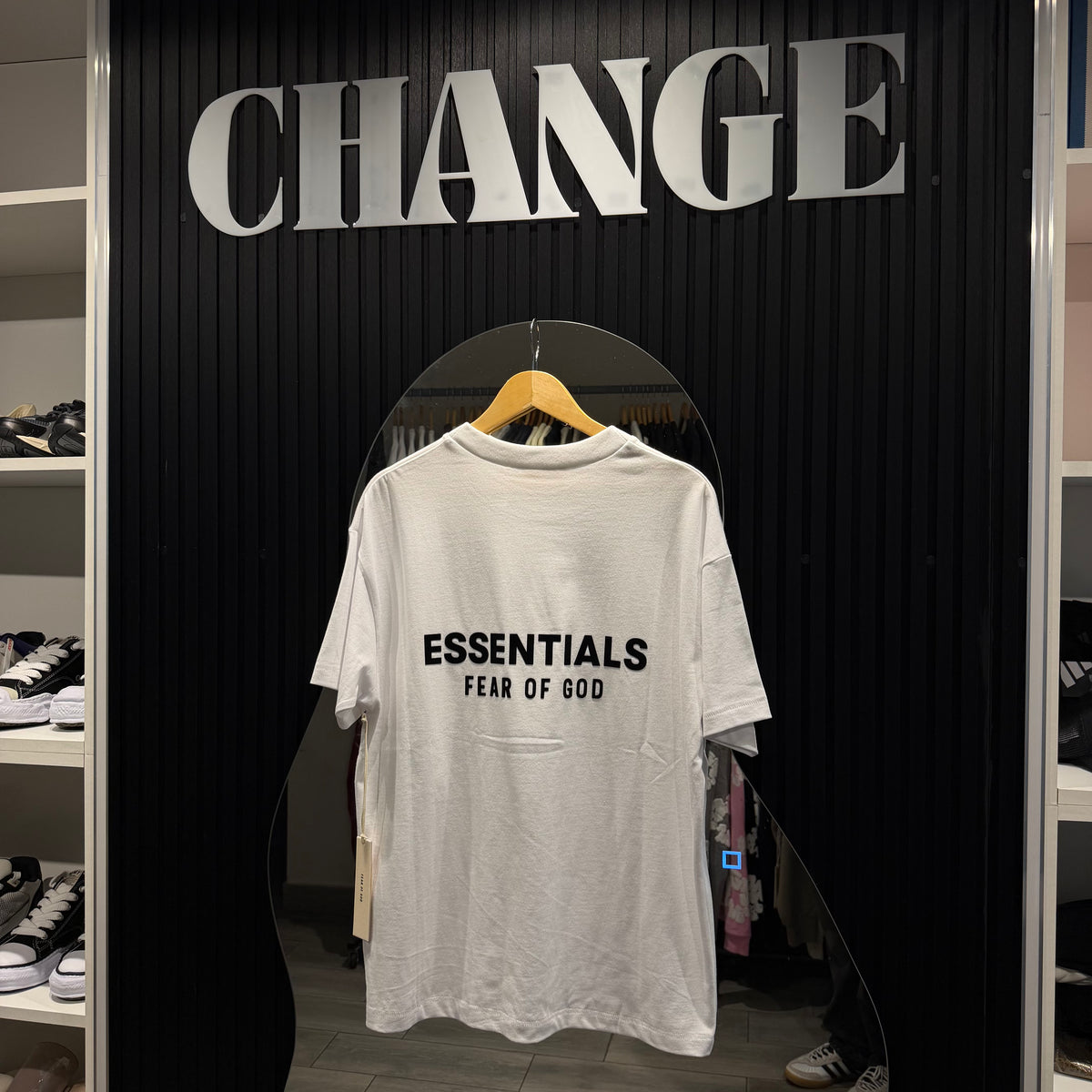 FW24 ESSENTIALS TEE JET WHITE