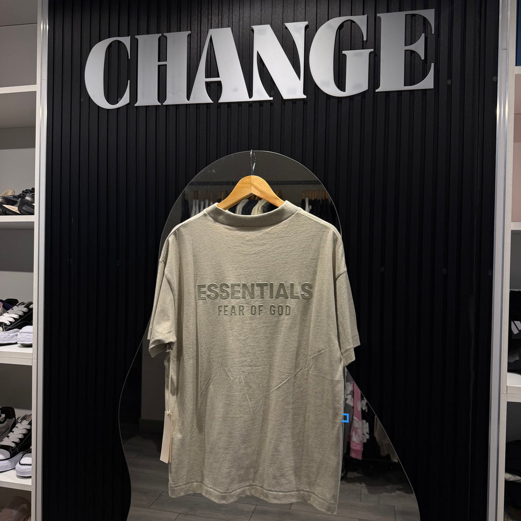 FW25 ESSENTIALS TEE SEAL