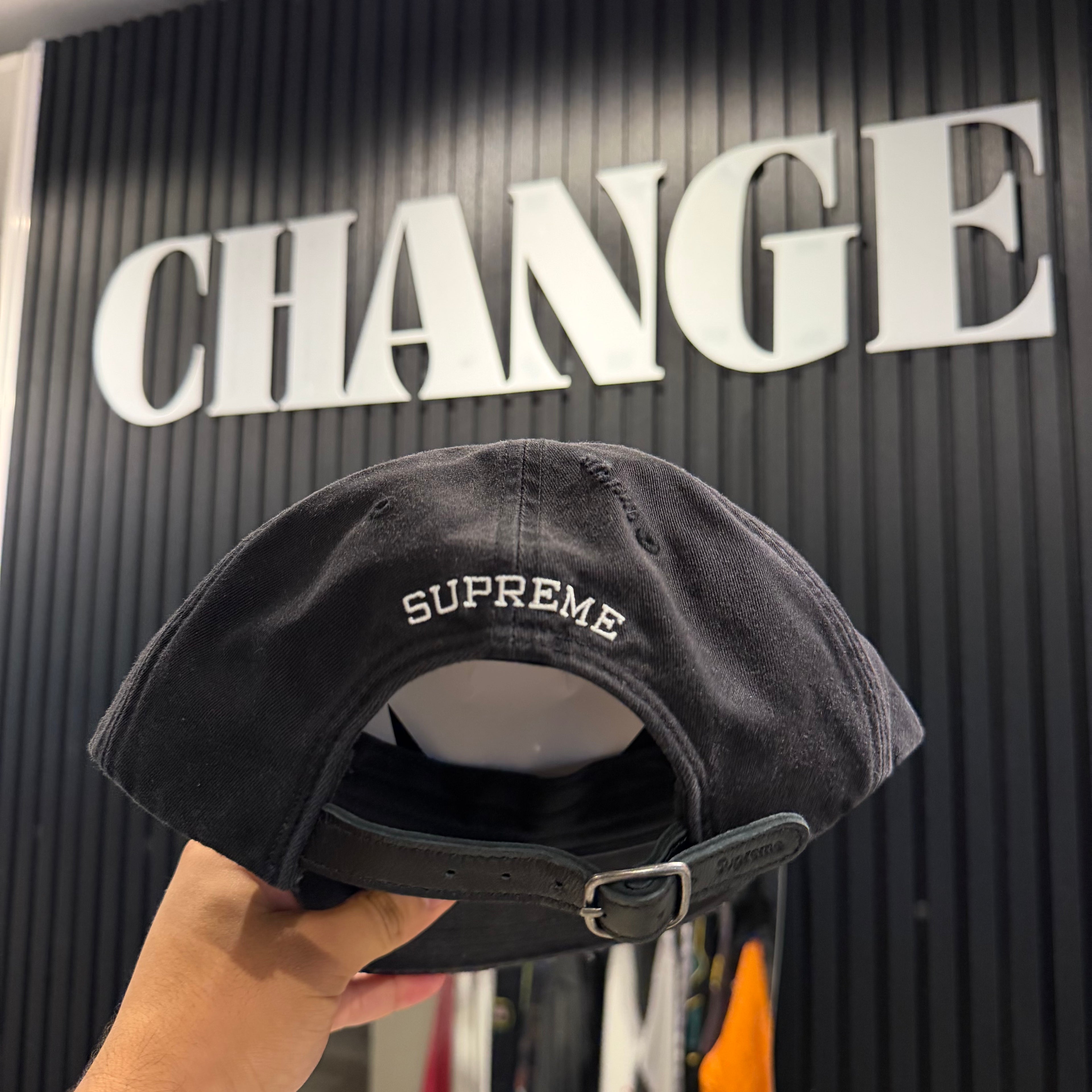 GORRA SUPREME