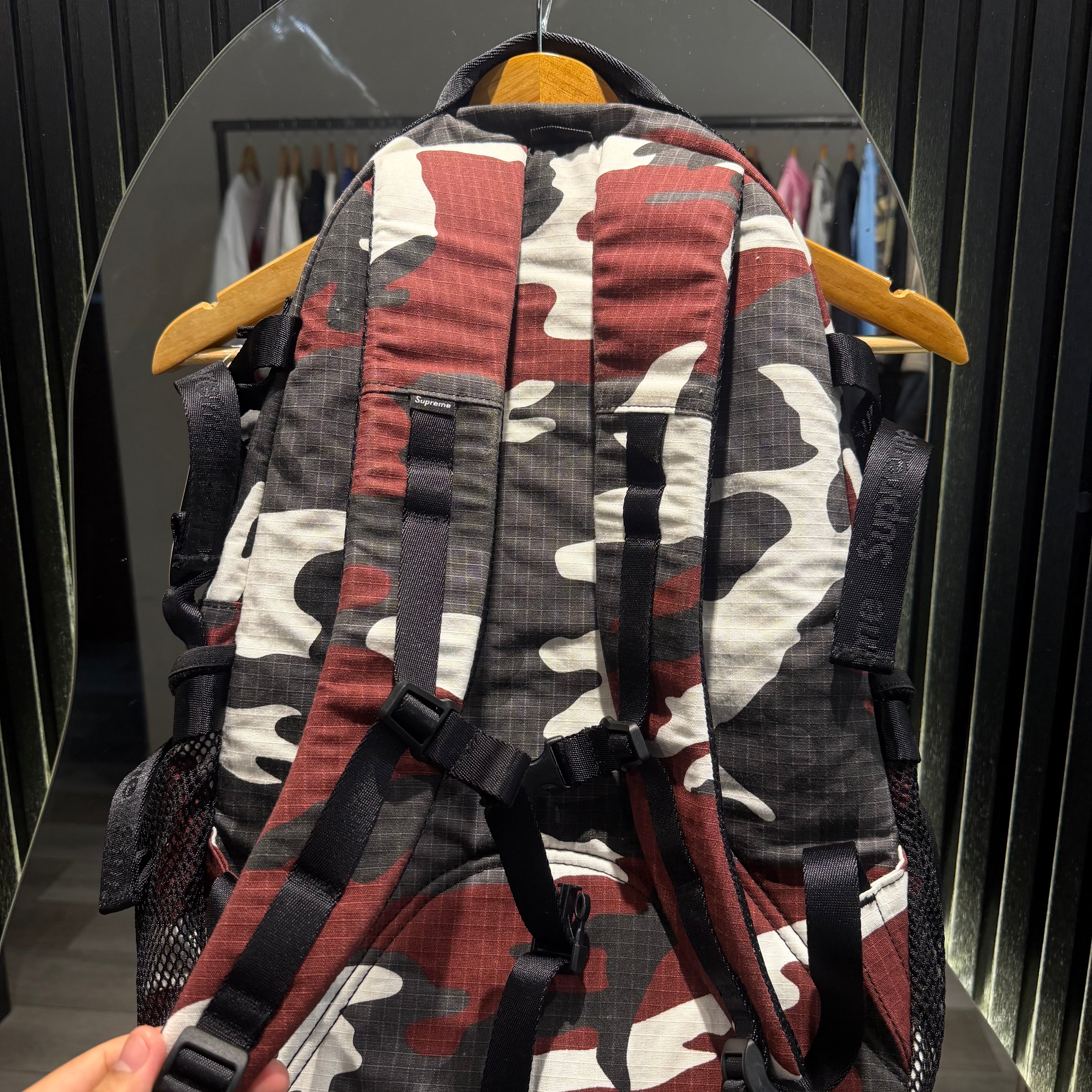 MOCHILA CAMO SUPREME SS26