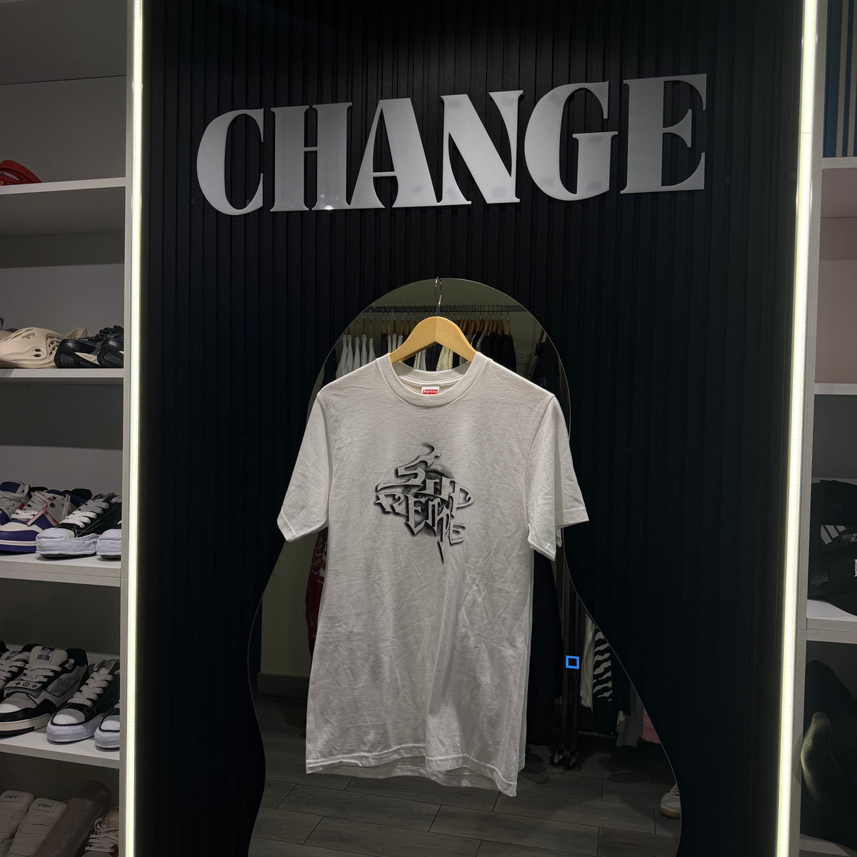 SUPREME SMOKE TEE WHITE (FW 24)