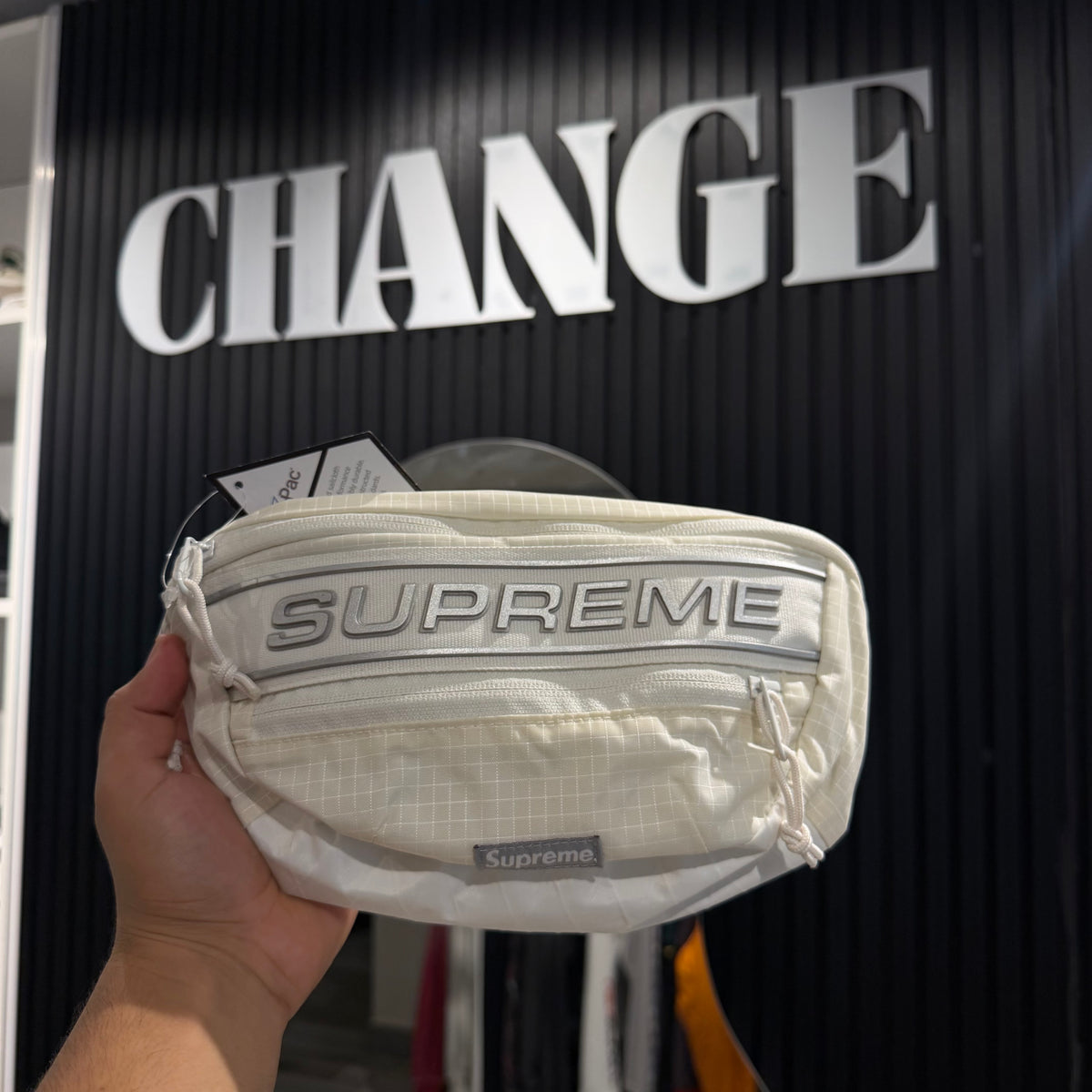 WAIST BAG SUPREME
