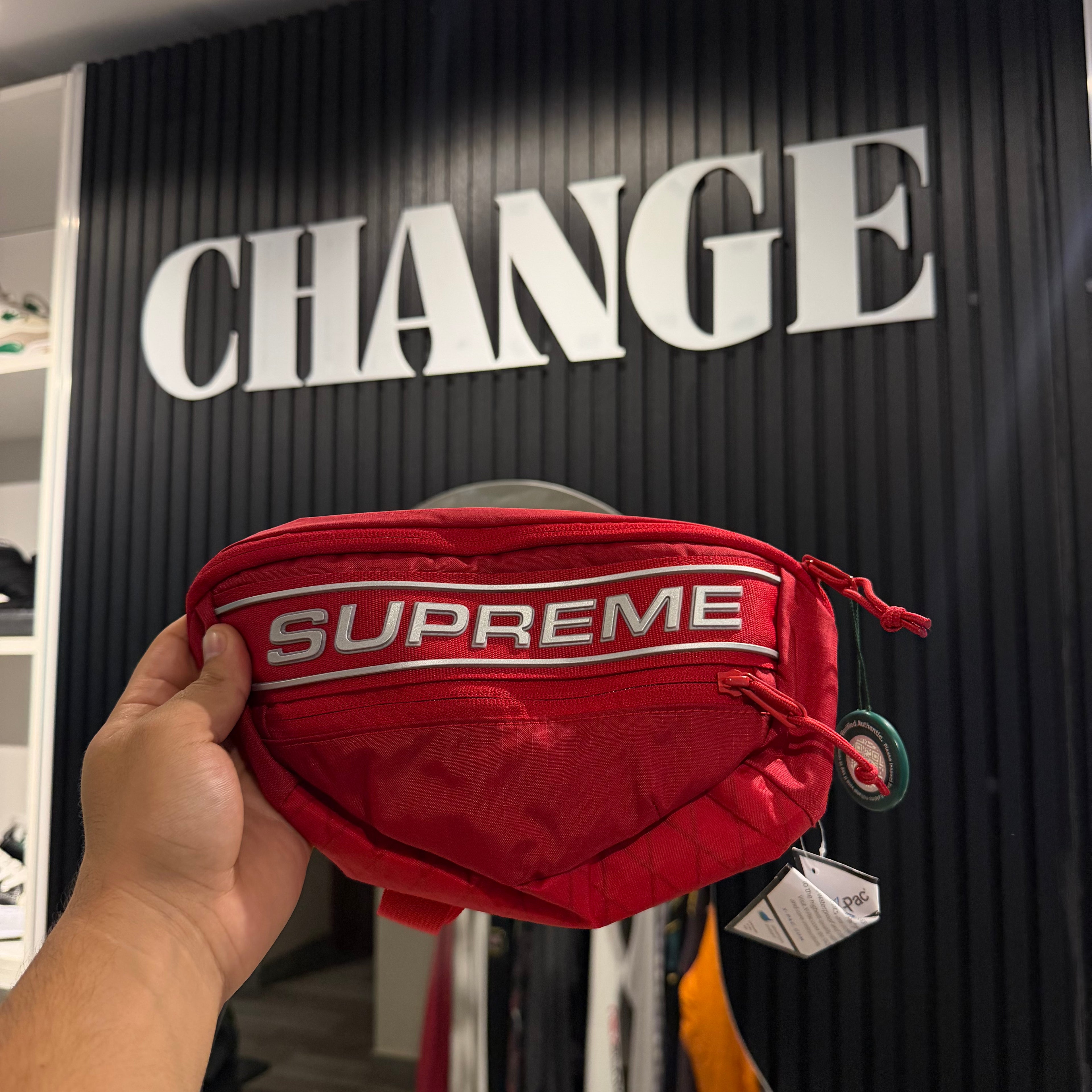 WAIST BAG SUPREME